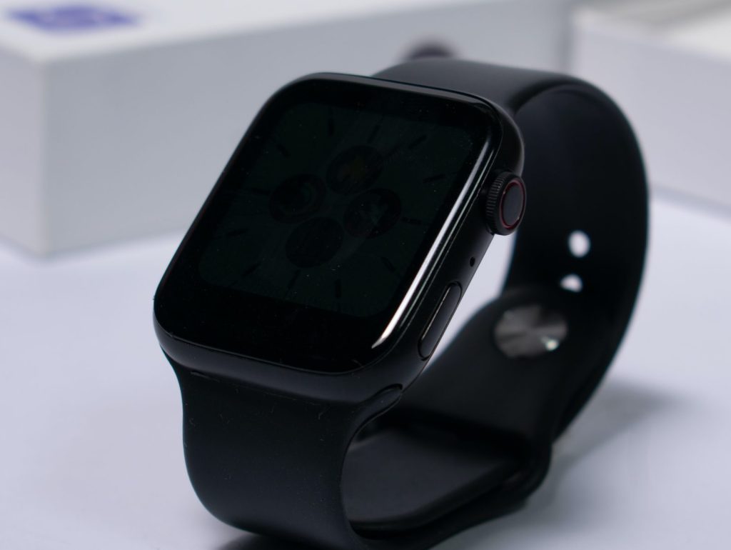 Apple smartwatch accessory